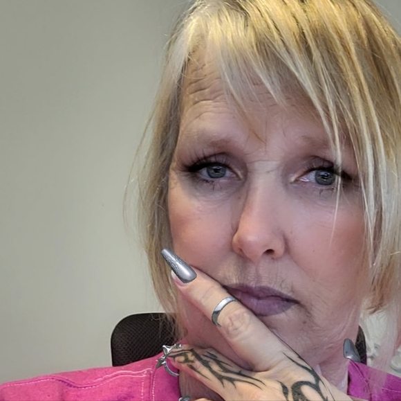 @BECCARM64 live listing Saturdays @5:30 am CST - Picture 2 of 16